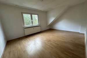 2 Zimmer - Dachgeschoss - gepflegt – Irmgardstraße 5, 45888 Bulmke-Hüllen, Gelsenkirchen – Vorschaubild 2