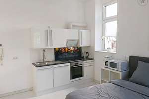 Schickes möbliertes 1-Zimmer Apartment mit Internet in Wiesbaden Westend – Die vollständige Adresse der Immobilie erhältst du vom Anbieter., 65195 Nordost, Wiesbaden – Vorschaubild 4