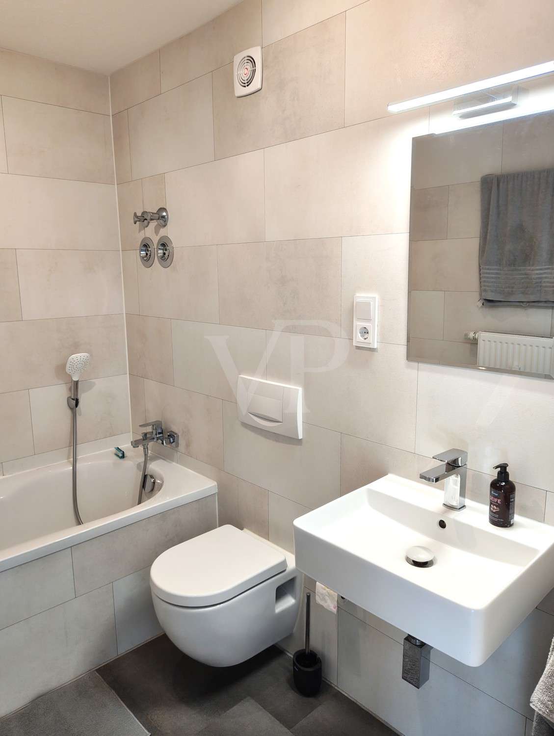 Immobilie in Oestrich-Winkel - Geschmackvoll modernisierte Maisonettewohnung in Rheinnähe - Einziehen und sich wohlfühlen! - Bild 16