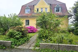Freistehendes 3-Familienhaus mit zwei beziehbaren Wohneinheiten auf 1.734 m² Grundstück – Die vollständige Adresse der Immobilie erhältst du vom Anbieter., 42659 Burg/Höhscheid, Solingen – Vorschaubild 6