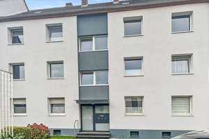 Gut geschnittene 3,5-Zimmer Wohnung mit Balkon in Mülheim Styrum