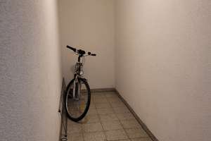 ***KLEINES GEMÜTLICHES APARTMENT MIT TERRASSE UND TIEFGARAGENSTELLPLATZ*** – Die vollständige Adresse der Immobilie erhältst du vom Anbieter., 9125 Altchemnitz, Chemnitz – Vorschaubild 13