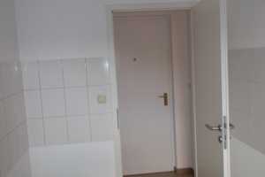 OB-Bermensfeld/Neue Mitte. Helle, kleine 3-Zimmer-Wohnung mit Balkon zu verkaufen! – Drei Knappen 18, 46047 Oberhausen – Vorschaubild 17