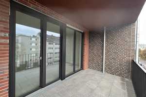 Neubau-Erstbezug | Moderne 3-Zimmer-Wohnung mit Balkon, Einbauküche und Tiefgaragenstellplatz – Metzer Straße 26, 40476 Düsseldorf – Vorschaubild 3