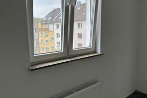 Helle 2-Zimmer Wohnung im 4. OG mit Balkon in Wuppertal-Elberfeld – Chlodwigstraße 30, 42119 Elberfeld, Wuppertal – Vorschaubild 4
