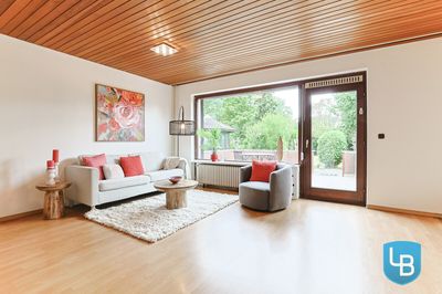 Mehr Platz geht nicht! Reihenendhaus mit Einliegerwohnung und Doppelgarage in Kiel-Mettenhof!