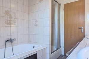 Familienhaus mit tollem Platzangebot !!! – Die vollständige Adresse der Immobilie erhältst du vom Anbieter., 50767 Heimersdorf, Köln – Vorschaubild 17
