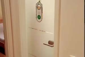 Maximal für 6 Monate - Exklusive 2-Zimmer-Wohnung voll möbliert in Köln Mauenheim, Wohnen auf Zeit – Giselherstraße 14, 50739 Mauenheim, Köln – Vorschaubild 1