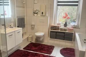 3-Zimmer-Wohnung in gepflegtem Altbau Mehrfamilienhaus – Die vollständige Adresse der Immobilie erhältst du vom Anbieter., 46045 Altstadt-Süd, Oberhausen – Vorschaubild 3