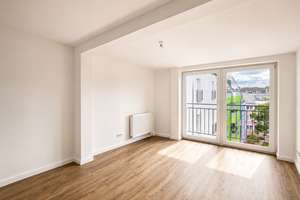 Frisch sanierte Dachgeschoss-Wohnung I sofort verfügbar – Eichborndamm 32, 13403 Reinickendorf (Ortsteil), Berlin – Vorschaubild 4