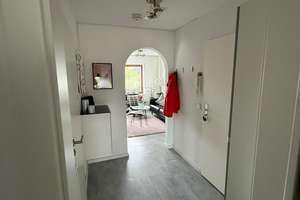CYRIL HEYNE REAL ESTATE präsentiert: Modern-sanierte 2-Zi-DG-Wohnung mit Balkon und EBK  & Hobbyraum – Die vollständige Adresse der Immobilie erhältst du vom Anbieter., 70378 Hofen, Stuttgart – Vorschaubild 6