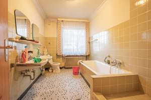 Solide Substanz trifft Gestaltungsfreiheit!
RMH mit Garage + Garten in Bielefeld-Ummeln! – Die vollständige Adresse der Immobilie erhältst du vom Anbieter., 33649 Brackwede, Bielefeld – Vorschaubild 11