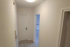 Stilvolle, vollständig renovierte 1-Zimmer-Wohnung mit Einbauküche in Obergiesing, München – Görzer Straße 110, 81549 Balanstraße-West, München – Vorschaubild 3