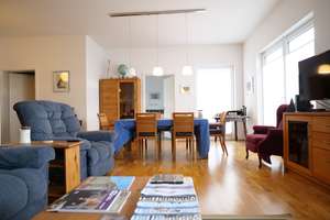 Ohne Käuferprovision: Exklusives Penthouse über den Dächern Wiesbadens inkl. Tiefgarage! – Die vollständige Adresse der Immobilie erhältst du vom Anbieter., 65189 Südost, Wiesbaden – Vorschaubild 2