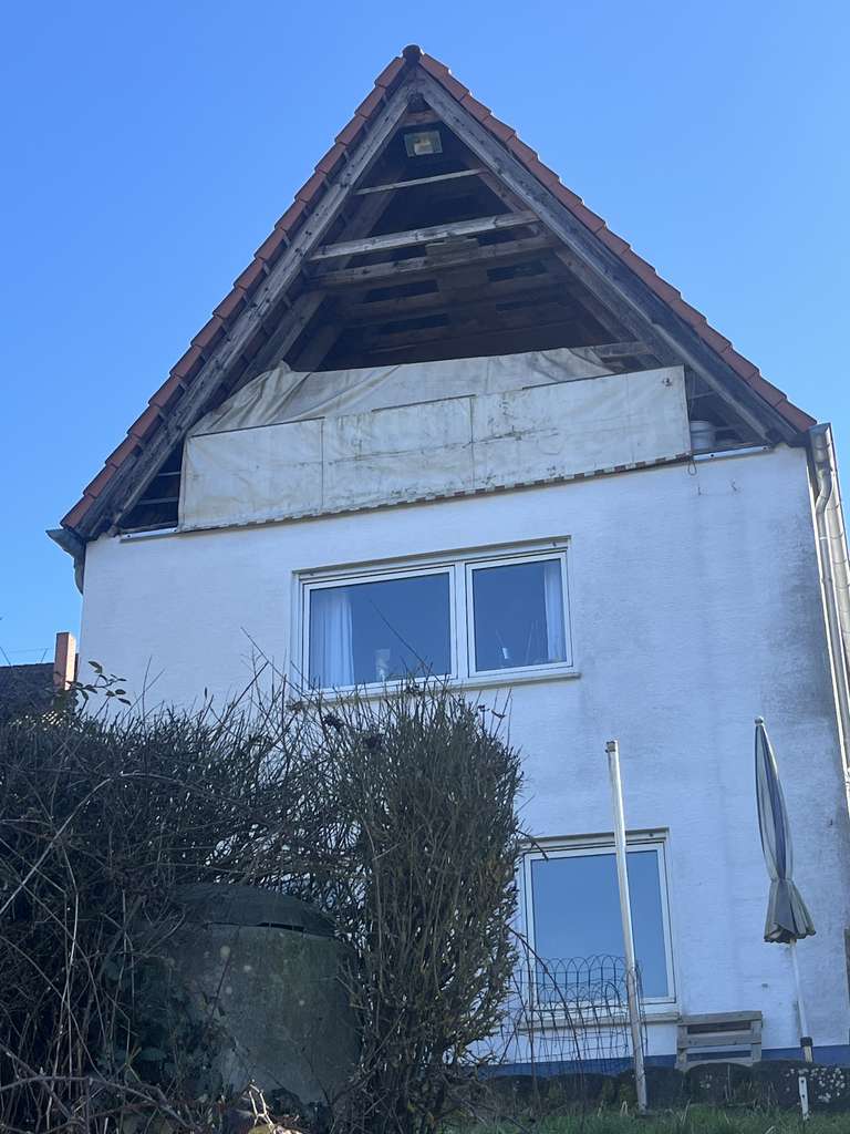 Immobilie in Kusel - 🏡 Wohnen mit Sonne, Ruhe & Panorama - Ihr neues Zuhause mit großzügigem Grundstück - Bild 3