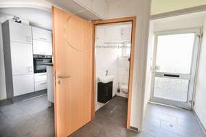 Reihenmittelhaus mit Garten und Garage – Die vollständige Adresse der Immobilie erhältst du vom Anbieter., 72766 Reutlingen-Mitte, Reutlingen – Vorschaubild 9