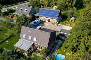 Pfalzdorf: Großes Einfamilienhaus mit Scheune, Pool, Außensauna und Solaranlage – perfekt für Famili – Bedburger Straße 74, 47574 Kleve (Kreis) – Vorschaubild 1