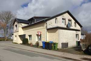 Preis VHB - Teilsaniertes Mehrfamilienhaus mit 5 WE in Oesterwurth – Oesterwurth, Dithmarschen (Kreis), 25764 Dithmarschen (Kreis) – Vorschaubild 1