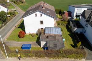Viel Raum für Familie & Ideen - Charmantes Haus mit Garten in Bonn-Niederholtorf – Die vollständige Adresse der Immobilie erhältst du vom Anbieter., 53229 Holtorf, Bonn – Vorschaubild 53