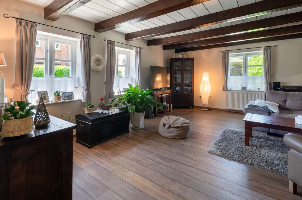 Immobilie in Stapel - Seltene Gelegenheit: Reetdachhaus plus Bungalow inmitten einer beliebten Ferienregion. - Bild 21