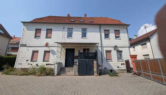 Bild von Denkmal 5-Partein-Mehrfamilienhaus in Frankfurt am Main Bonames