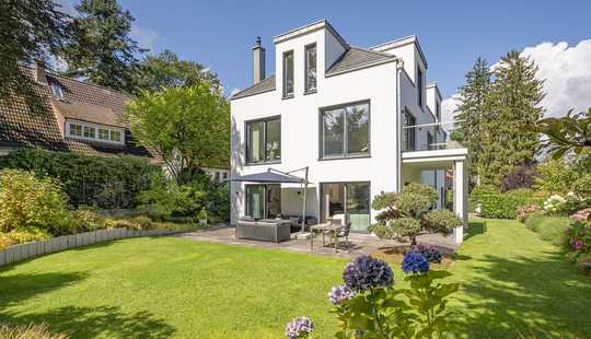 Bild von Licht, Luft und Luxus: Exklusive Designvilla mit viel Privatsphäre in Blankenese
