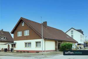 **Wohnen & Arbeiten unter einem Dach: 2 Wohneinheiten + Ladenlokal + 3 Garagen + Ausbaureserve** – Die vollständige Adresse der Immobilie erhältst du vom Anbieter., 50181 Bedburg – Vorschaubild 1