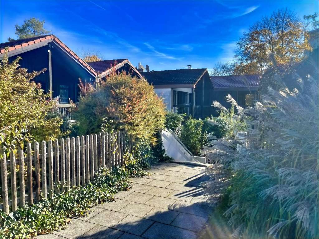 Immobilie in Gröbenzell - Maisonette-Wohnung mit Haus-im-Haus-Charakter fußläufig zur S-Bahn - Bild 2