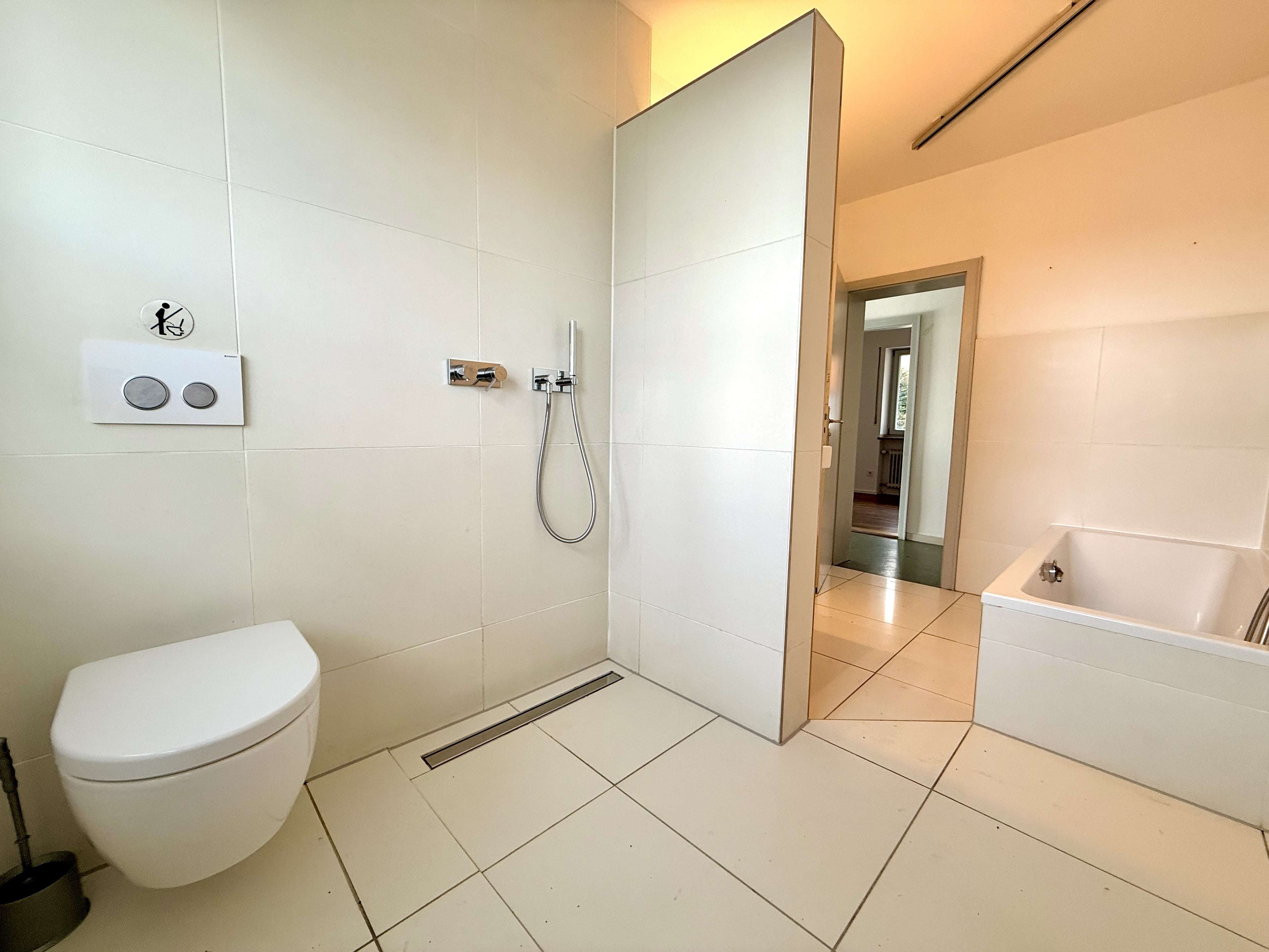 Immobilie in Icking - Einzigartiges Einfamilienhaus mit traumhafter Aussicht!
- Angebotsverfahren - - Bild 6