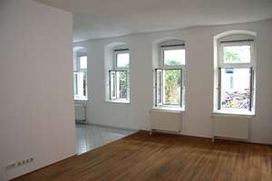 2-Zi, 60 m², voll möbliert, Einbauküche, Bad, Keller 