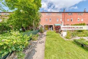 IMMOBERLIN.DE - Klassiker! Komfortables Haus mit schönem Ambiente & Gartenidylle – Die vollständige Adresse der Immobilie erhältst du vom Anbieter., 12359 Britz, Berlin – Vorschaubild 1