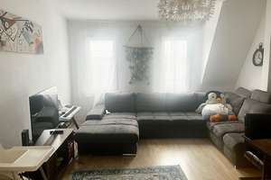 *Helle 4 Zi-DG- Altbauwohnung mit kl. Balkon, Zentrale Lage* – Schwalbacherstr. 57, 65187 Mitte, Wiesbaden – Vorschaubild 10