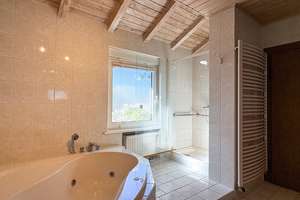 Ein Haus wie kein anderes! – Die vollständige Adresse der Immobilie erhältst du vom Anbieter., 95615 Marktredwitz – Vorschaubild 12