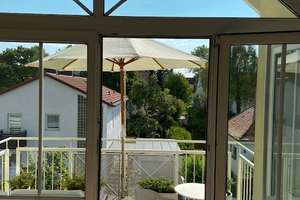gemütliche DG-Wohnung mit sonniger Loggia und zusätzlichem Balkon – Agathenstraße 25, 81827 Waldtrudering, München – Vorschaubild 2
