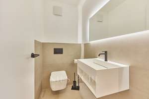 Erstbezug nach Sanierung im Skylight Tower mit atemberaubendem Skylineblick, Concierge & Tiefgarage – Stephanstraße 18, 60313 Innenstadt, Frankfurt am Main – Vorschaubild 12