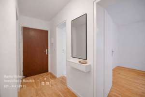 Sonnige schöne 3-Zimmer-Wohnung mit Loggia, in Solln – Die vollständige Adresse der Immobilie erhältst du vom Anbieter., 81477 Solln, München – Vorschaubild 5