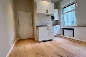 Kleine kernsanierte Terrassenwohnung in Unterbilk von privat – Kronprinzenstraße 51, 40217 Unterbilk, Düsseldorf – Vorschaubild 4