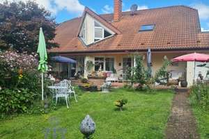 Großzügiges Wohnhaus mit Einliegerwohnung in Höhenlage von Neunkirchen – Die vollständige Adresse der Immobilie erhältst du vom Anbieter., 66538 Neunkirchen – Vorschaubild 1