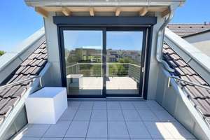 Rheinblick auf jeder Ebene – 195 m² Wohngefühl pur – Die vollständige Adresse der Immobilie erhältst du vom Anbieter., 51149 Westhoven, Köln – Vorschaubild 16