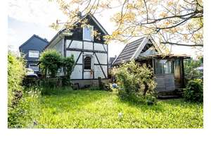 Freistehendes Einfamilienhaus mit großem Entwicklungspotenzial - gestalten Sie Ihr neues Zuhause – Obenflachsberg 74, 42657 Gräfrath, Solingen – Vorschaubild 3