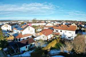 ORTSRANDLAGE MIT POTENZIAL - Doppelhaushälfte mit großem Carport in Weilheim – Weilheim-Schongau (Kreis) – Vorschaubild 3