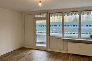 Nur 1,8% Provision! Fernsehturm im Blick: 2-Zimmer-Wohnung mit großem Balkon und 3,1% Rendite – Die vollständige Adresse der Immobilie erhältst du vom Anbieter., 10178 Friedrichshain, Berlin – Vorschaubild 3