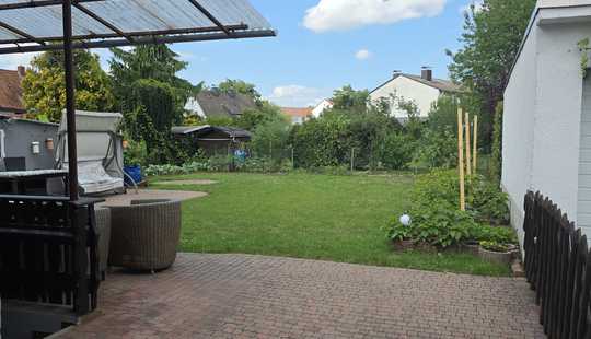 Bild von Schönes Einfamilienhaus in ruhiger Lage