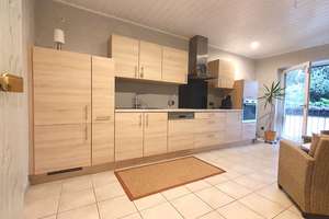 Haus im Haus“ , 4,5 R.-Whg., Terrasse, EBK, Garage mögl., naturnahe Lage, Grenze Essen/ Mülheim – Die vollständige Adresse der Immobilie erhältst du vom Anbieter., 45145 Frohnhausen, Essen – Vorschaubild 6