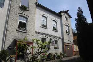 Backsteinhaus mit viel Potential und Nebenflächen
