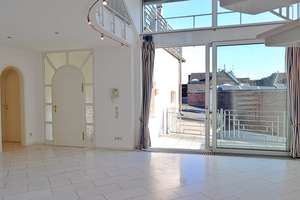LÄSSIGE GALERIEWOHNUNG AM MICHAELSBERG – Kaiserstr. 9, 53721 Siegburg – Vorschaubild 5