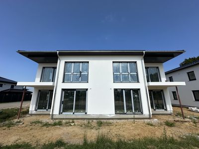 Erstbezug in helle 3-Zimmer-Wohnung inkl. Küche mit Balkon in Geestland