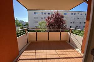 Von privat - Seniorenwohnung in der Wohnanlage Albaretto, bewohnbar ab einem Alter von 50 Jahren – Die vollständige Adresse der Immobilie erhältst du vom Anbieter., 86156 Kriegshaber, Augsburg – Vorschaubild 10