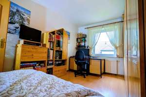Attraktive 4-Zimmer-Wohnung im 1. OG mit Balkon in Duisburg-Buchholz – Gasteiner Straße 29 B, 47249 Buchholz, Duisburg – Vorschaubild 9