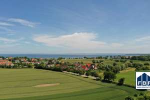 Attraktives Dreifamilienhaus nahe Ostsee – Selbst Wohnen, vermieten oder Ferien genießen – Die vollständige Adresse der Immobilie erhältst du vom Anbieter., 23946 Boltenhagen – Vorschaubild 2